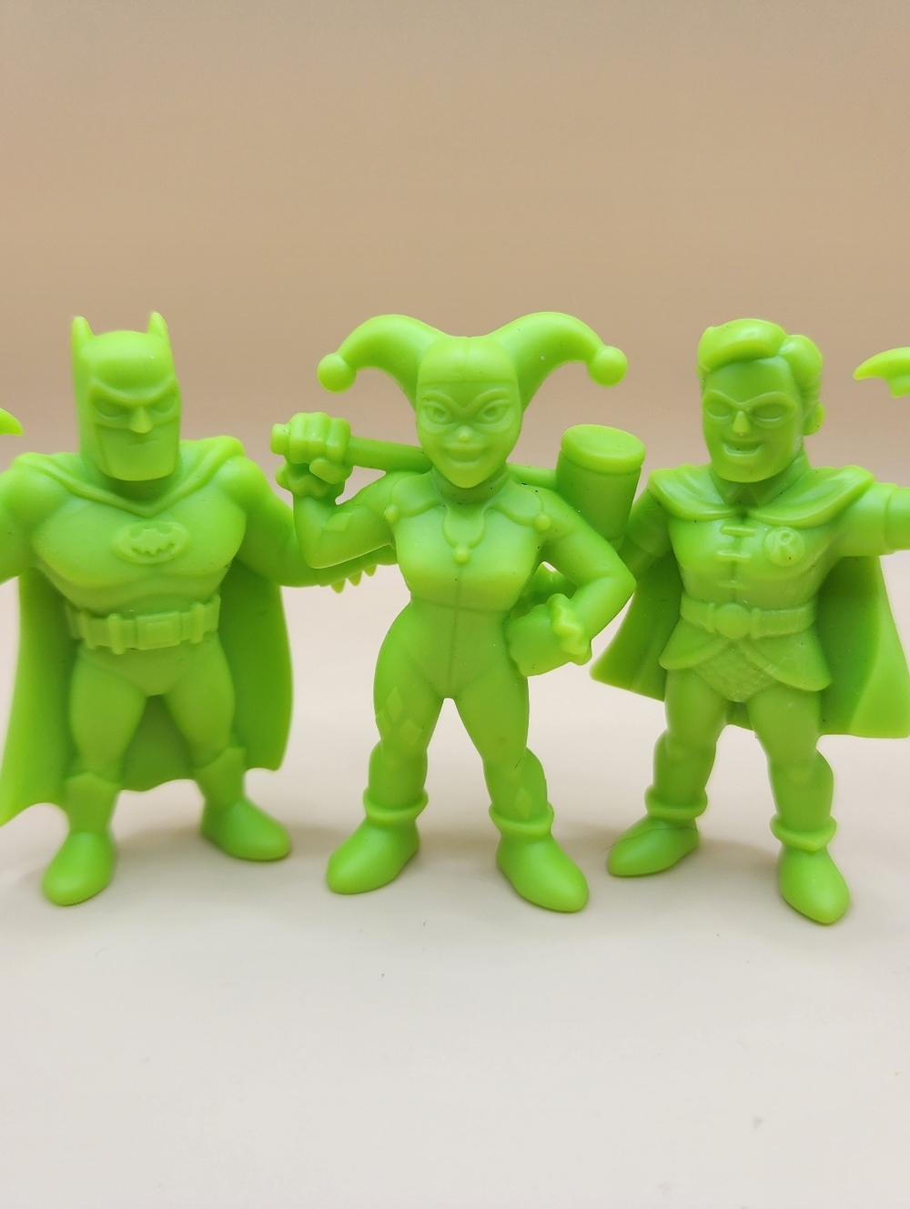 Wendy's DC HEROES 2024 Blind Box Green Batman Robin Harley Quinn